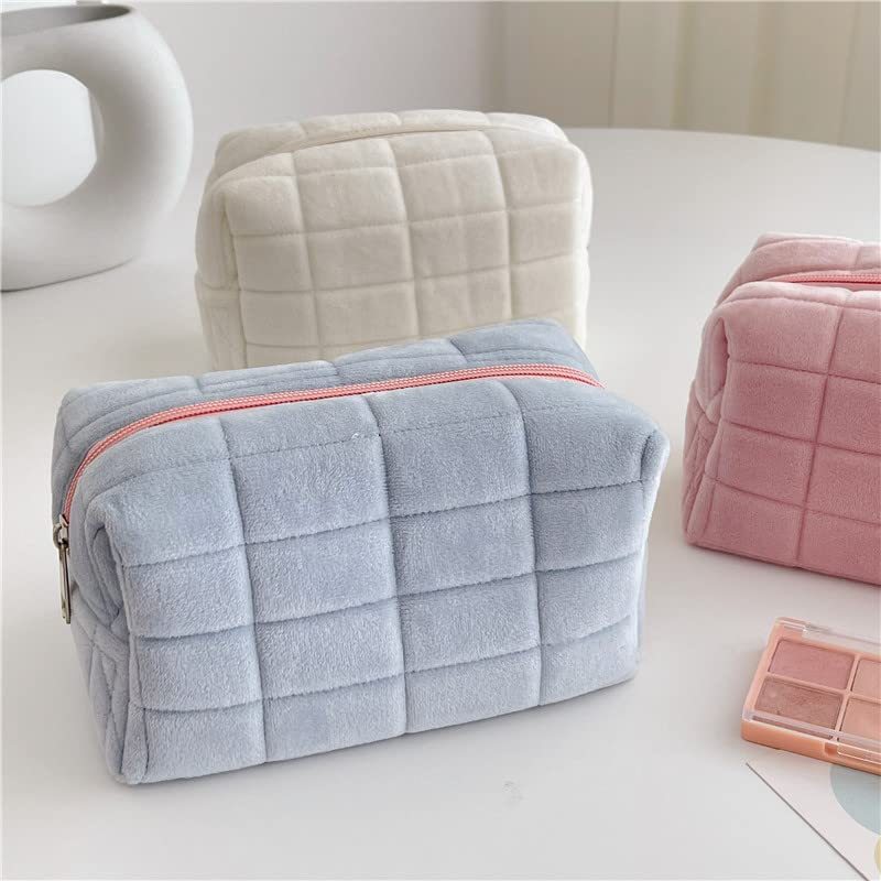 Plush Makeup Bag Checkered Cosmetic Bag Cosmetic Travel Bag Large Zipper Travel Toiletry Bag Portable Multi Functional Capacity Bag Cute Makeup Brushes Storage Bag For Women